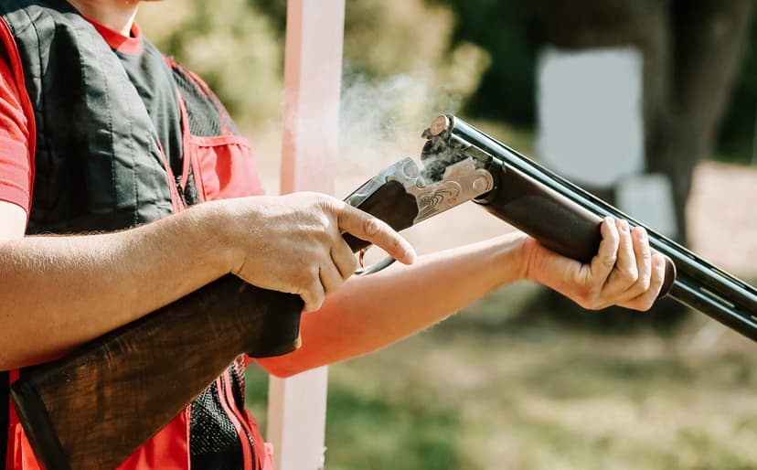 shooter reload a rifle